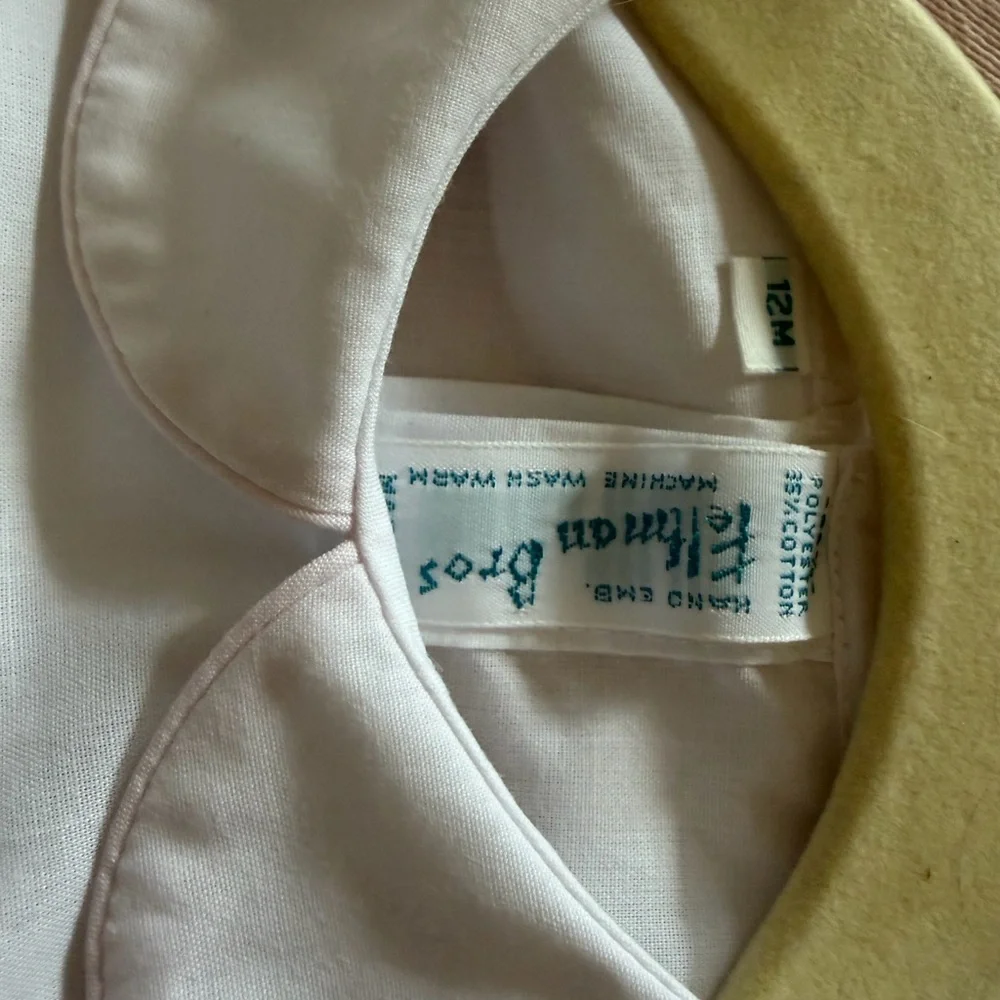 Feltman Brothers Classic White Baby Bubble with Pink trim collar- like new - 12m - Picture 3 of 3